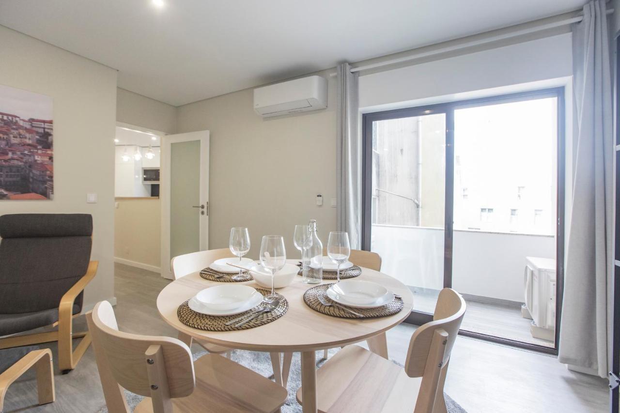 2Br Flat W/ Ac & Great Views By Lovelystay Vila Nova de Gaia Exterior photo